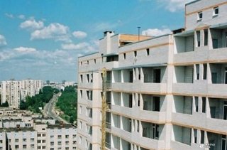 Принципы ведения секционного строительства: интервью гл.технолога АО «Жилстрой-2»