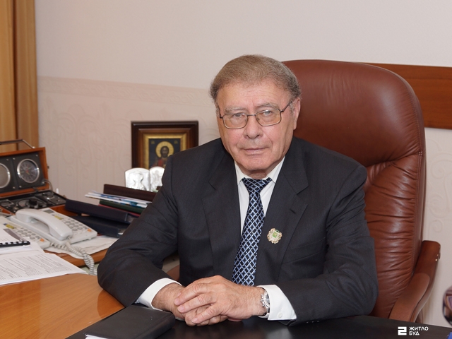 Четыре треста Юрия Кроленко