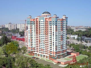 Продолжается строительство В ЖК «Дом с ротондами»