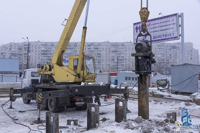 «Жилстрой-2» продолжает строительство переходов к метро «Героев Труда»