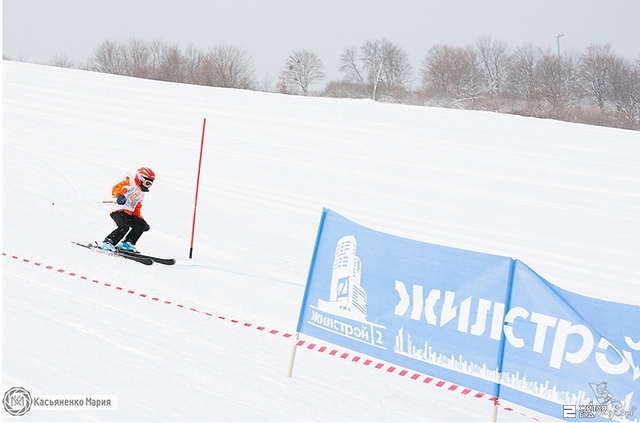 В Харькове стартовал ежегодный горнолыжный Кубок LuckySki 2016 при поддержке «Жилстрой-2»