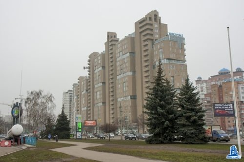 В шестой секции ЖК “Павловский квартал” завершается монтаж перекрытия над третьим этажом