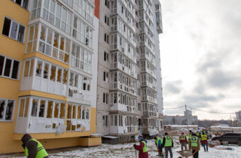Стан ЖК “Меридіан” після ранкових обстрілів 23 січня